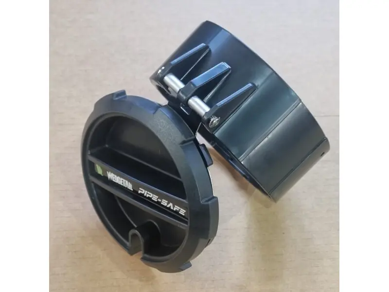 Commercial Max/Oval Steel Accessory 150mm conduit carrier caps and 3 brackets, NO PIPE